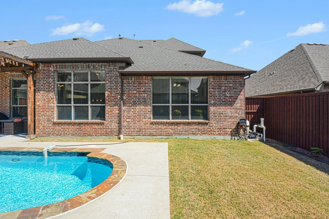 Photo of 3323 Royal Ridge Drive