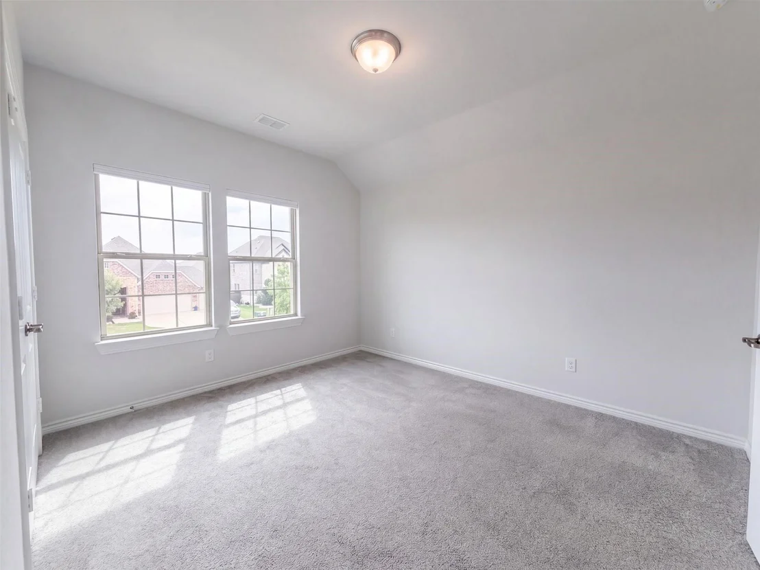 Photo of 850 Elm Park Drive