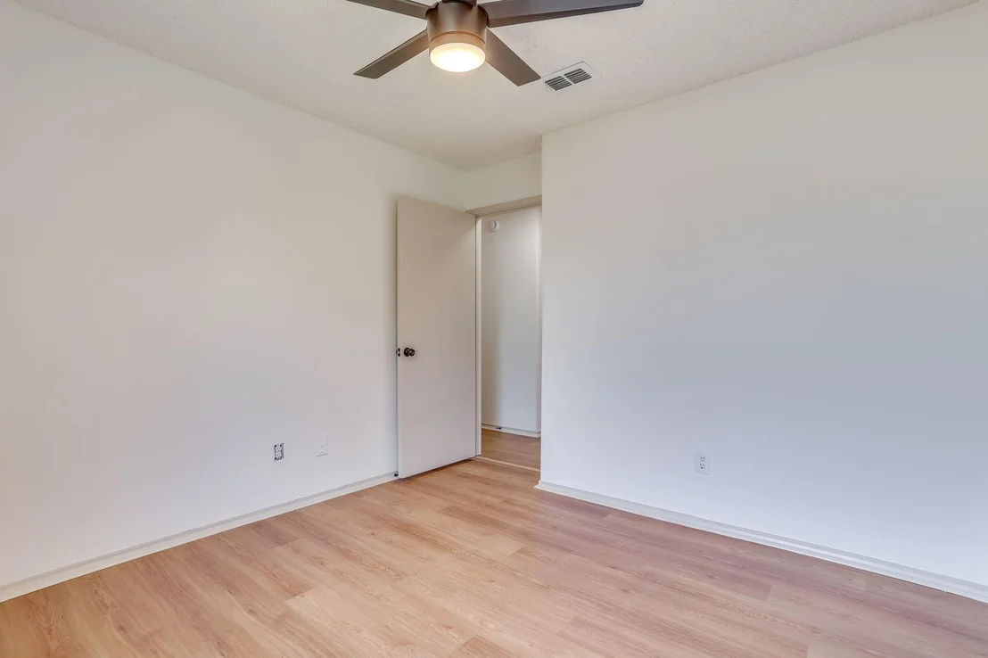 Photo of 912 Blue Ridge Drive