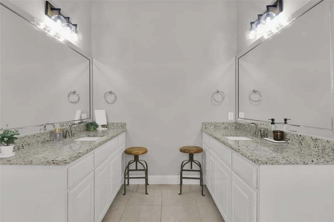 Photo of 12428 Eagle Narrows Drive