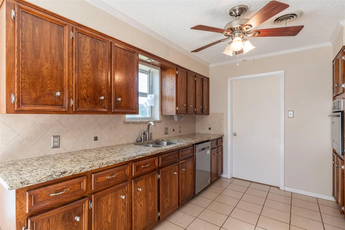Photo of 426 Pleasant Lane