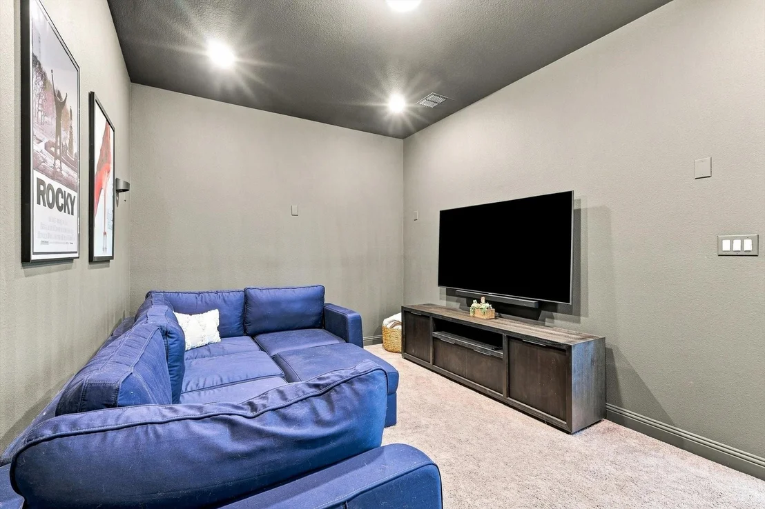Photo of 7122 Doe Creek Lane