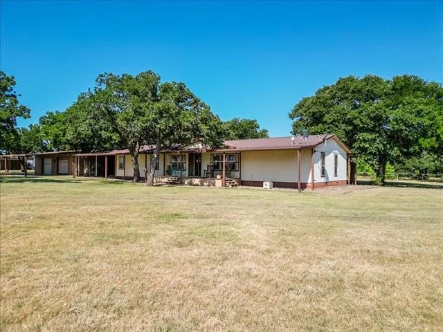 Photo of 3637 Highway 281 N