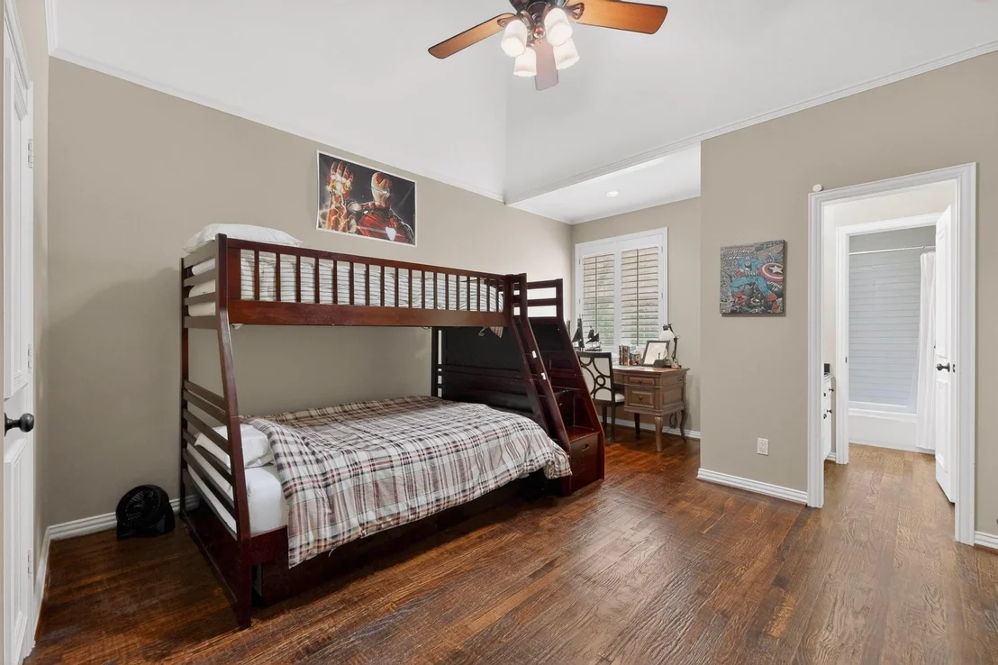 Photo of 5700 Walden Drive