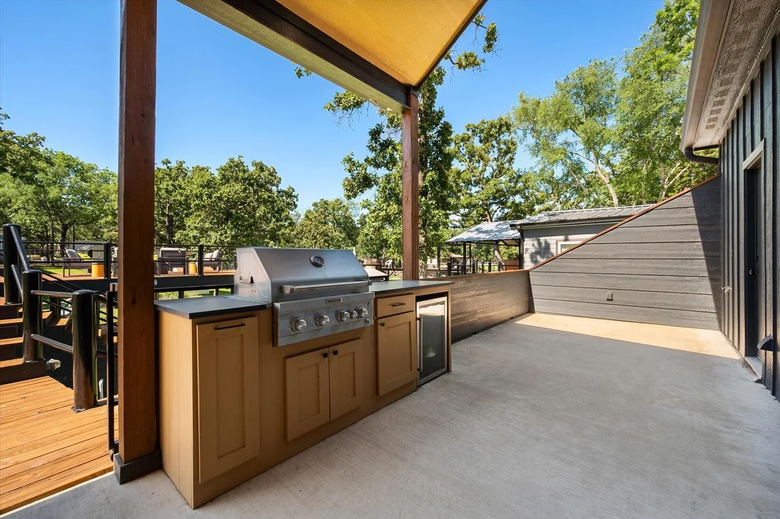 Photo of 162 Lowe Drive