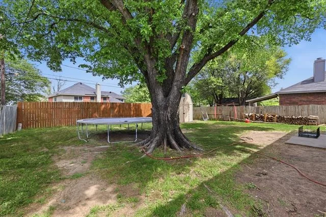 Photo of 2211 Cromwell Drive