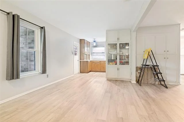 Photo of 2605 Hollywood Drive