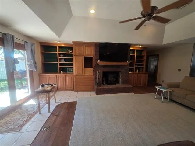 Photo of 1404 Roanoake Drive