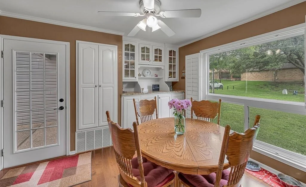 Photo of 3818 Westchester Drive