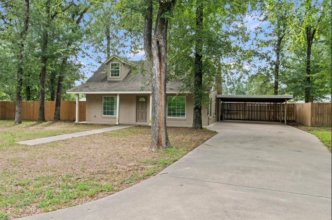 Photo of 921 Bradleys Bend