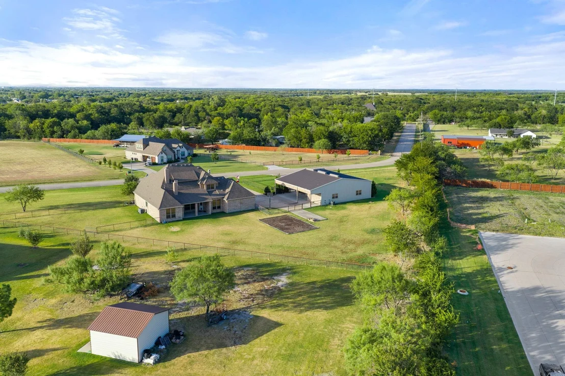 Photo of 5001 White Pine Drive