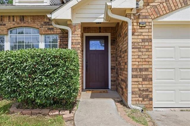Photo of 2211 Cromwell Drive
