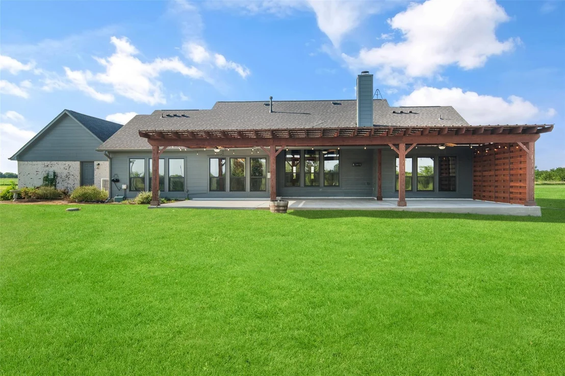 Photo of 1019 Vaughan Lane
