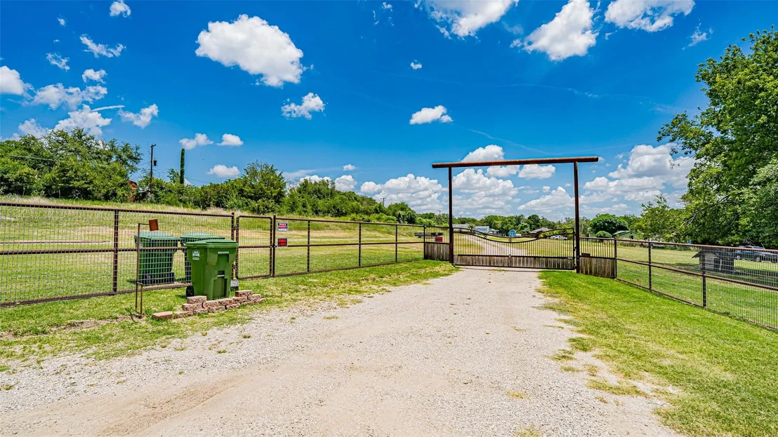 Photo of 5944 Tenderfoot Trail