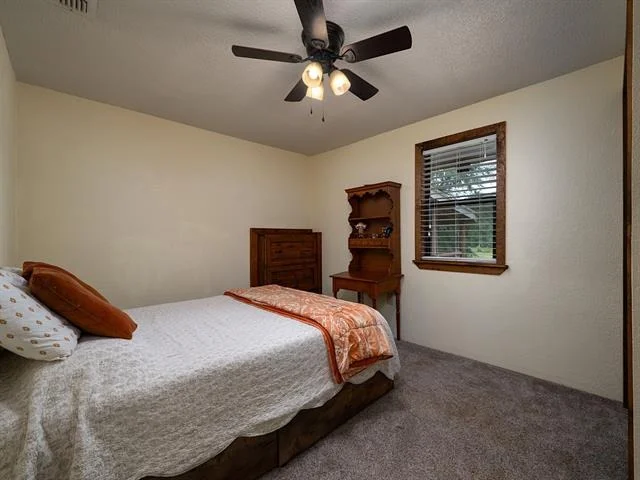 Photo of 4240 County Road 2107