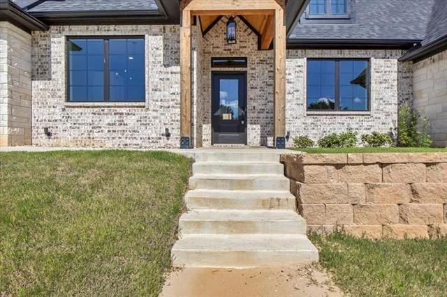 Photo of 1001 Mallard Drive