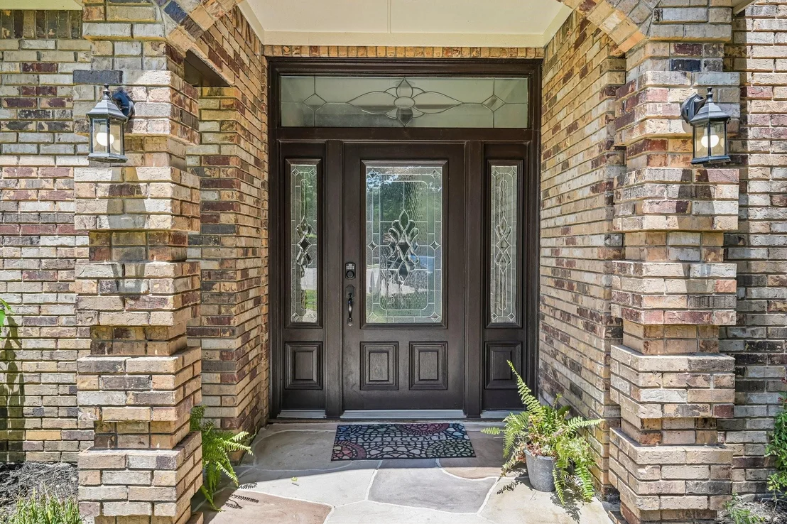 Photo of 925 Spring Brook Drive