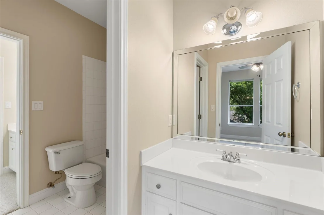 Photo of 1222 Private Road 5980