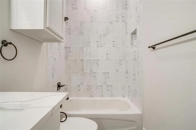 Photo of 1007 Meadow Wood Terrace