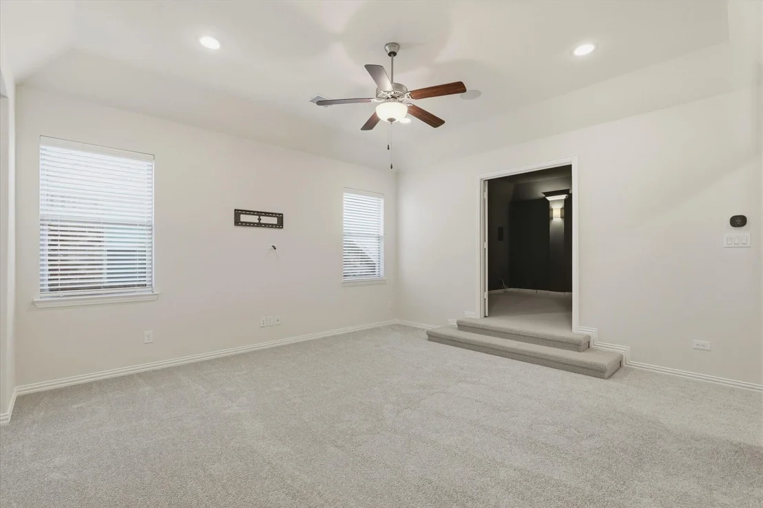 Photo of 2433 Mare Road