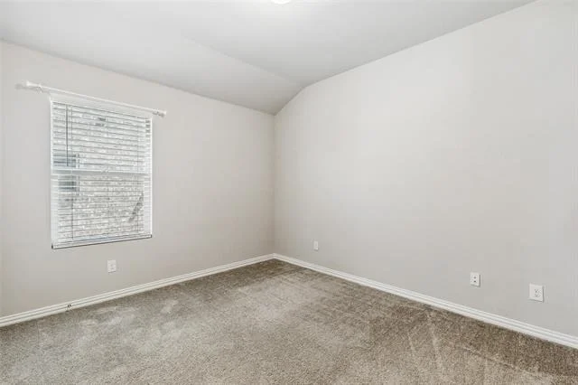 Photo of 416 Ronda Road
