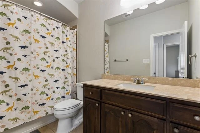 Photo of 1412 Meadowlakes Drive