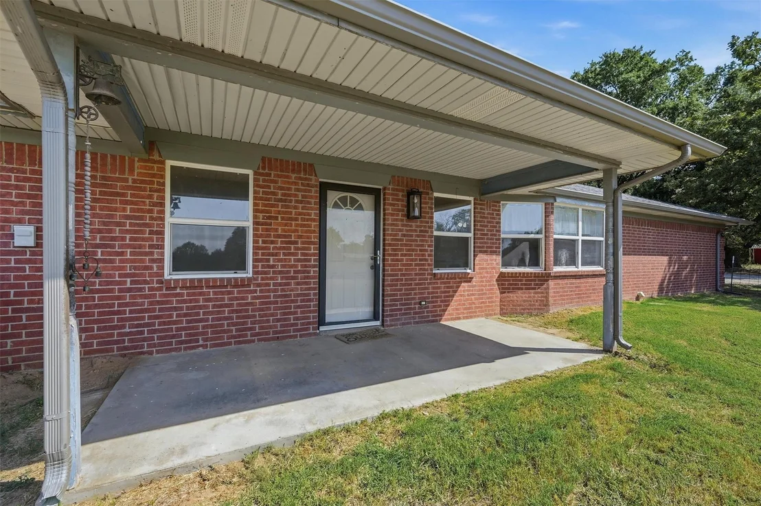 Photo of 521 Mccraw Lane