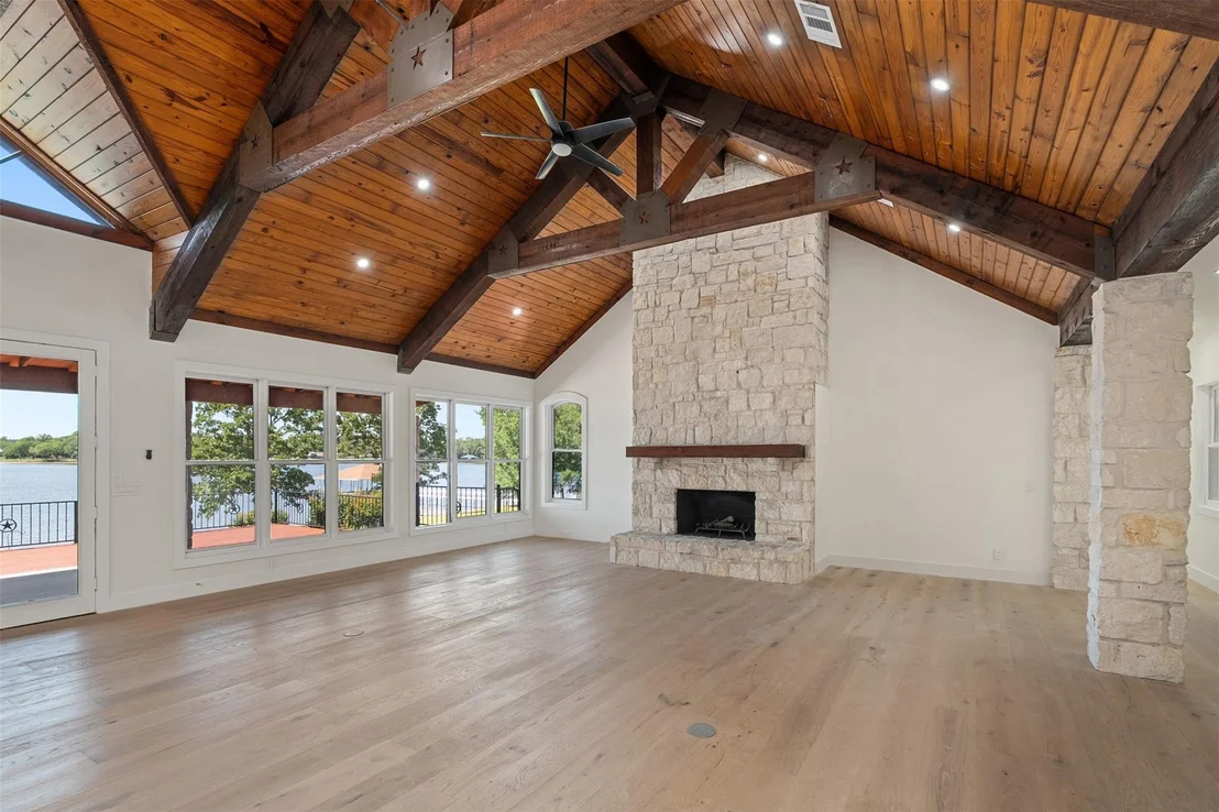 Photo of 14354 Ridge Lane