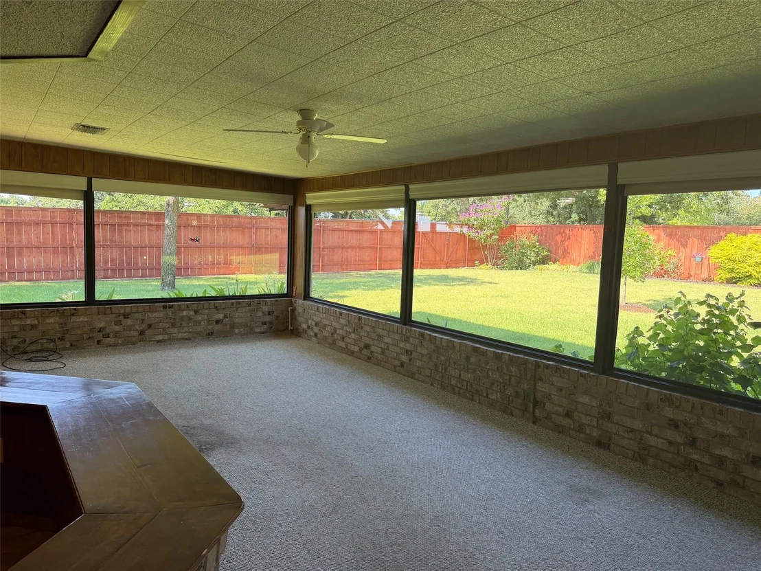 Photo of 1016 Cliff Drive