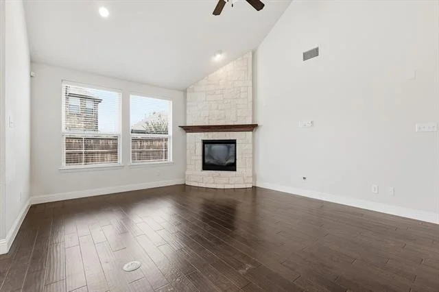 Photo of 15513 Bryant Park Avenue