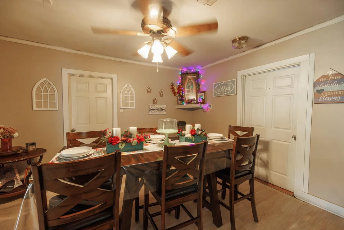 Photo of 308 W 5th Street