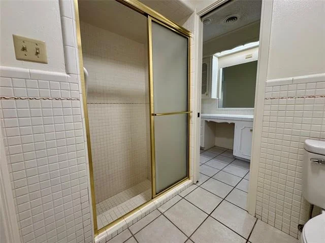 Photo of 3334 Santa Monica Drive