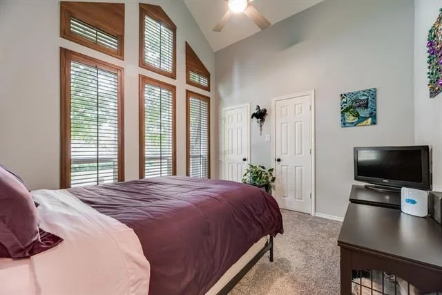 Photo of 2908 Roaring Springs Road