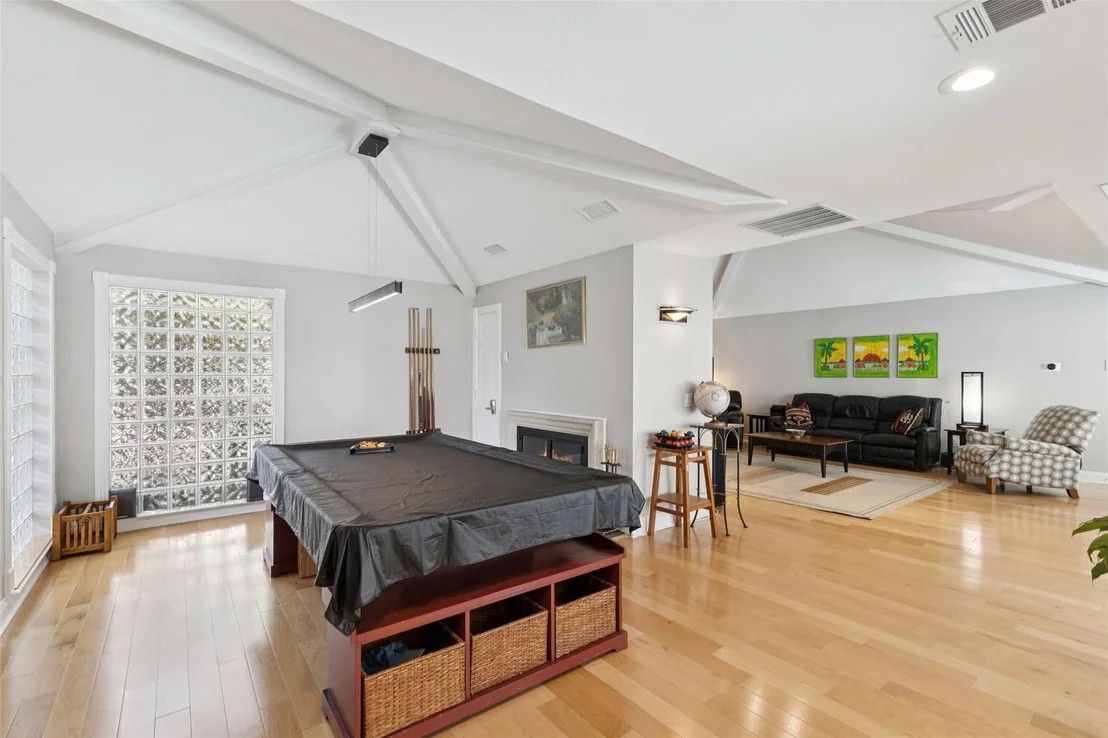 Photo of 7221 Pleasant View Drive