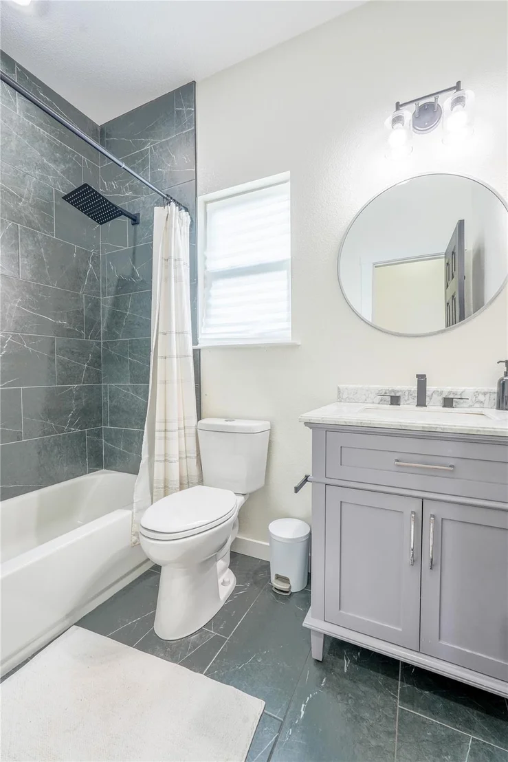 Photo of 1904 N 17th