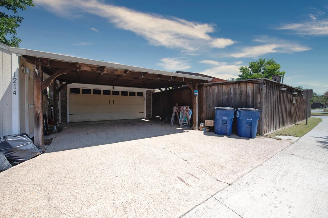 Photo of 1214 Clearview Drive