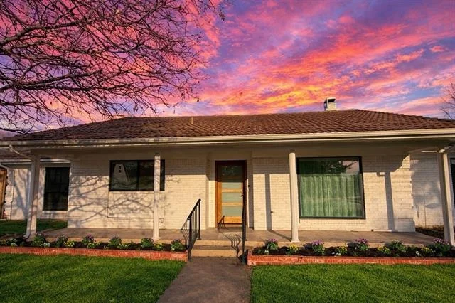 Photo of 828 Norton Circle