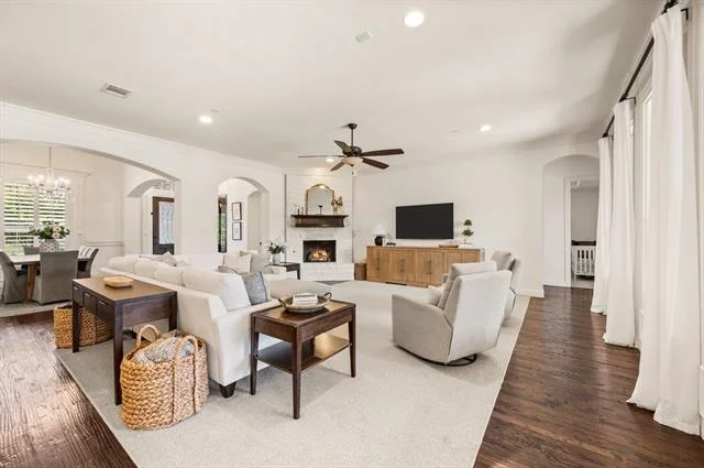 Photo of 808 Regal Crossing