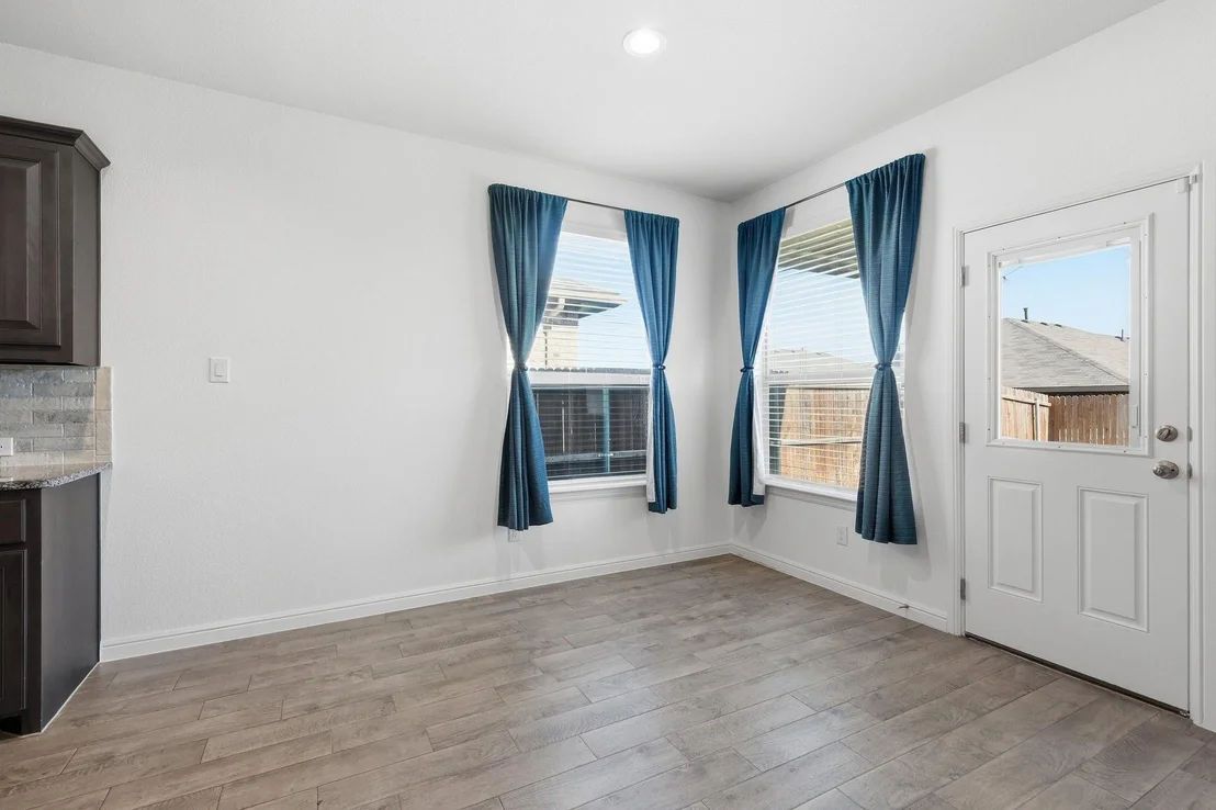Photo of 1044 Blackhorse Trail