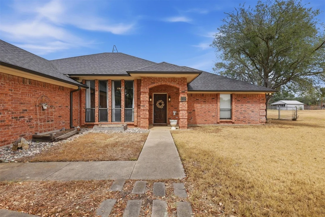 Photo of 112 Fairway Drive
