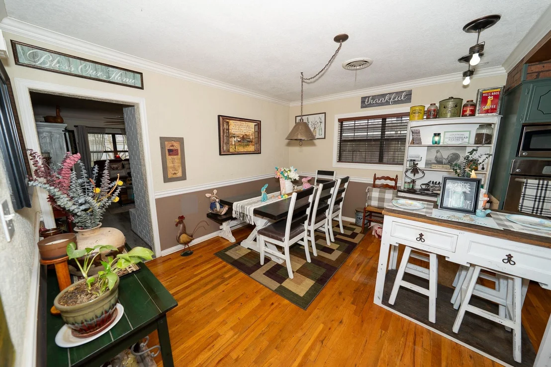 Photo of 455 5th