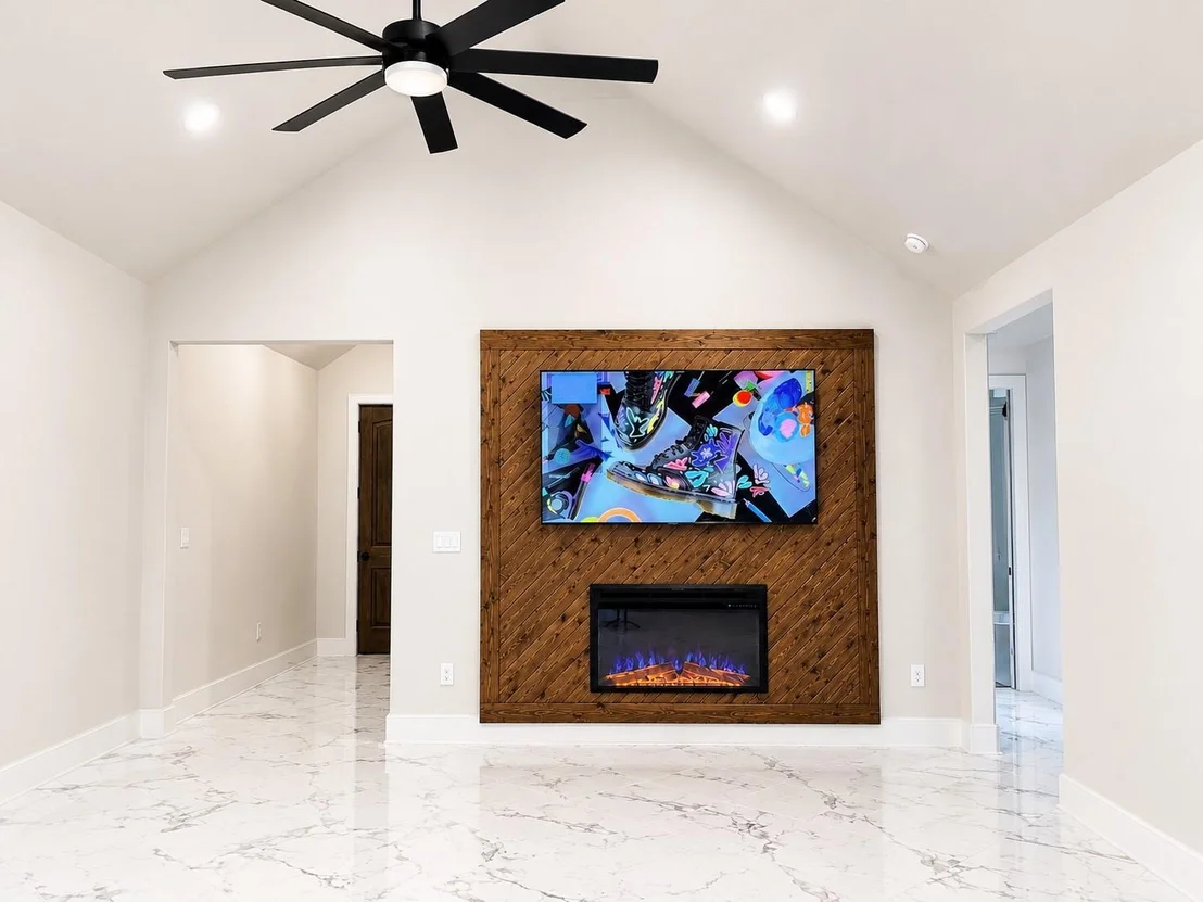 Photo of 1672 Brookview Drive