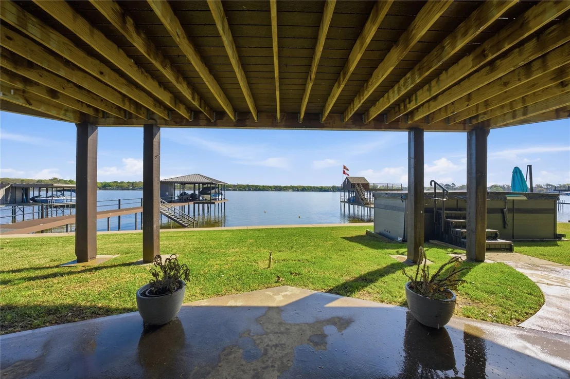 Photo of 648 Enchanted Isles Drive