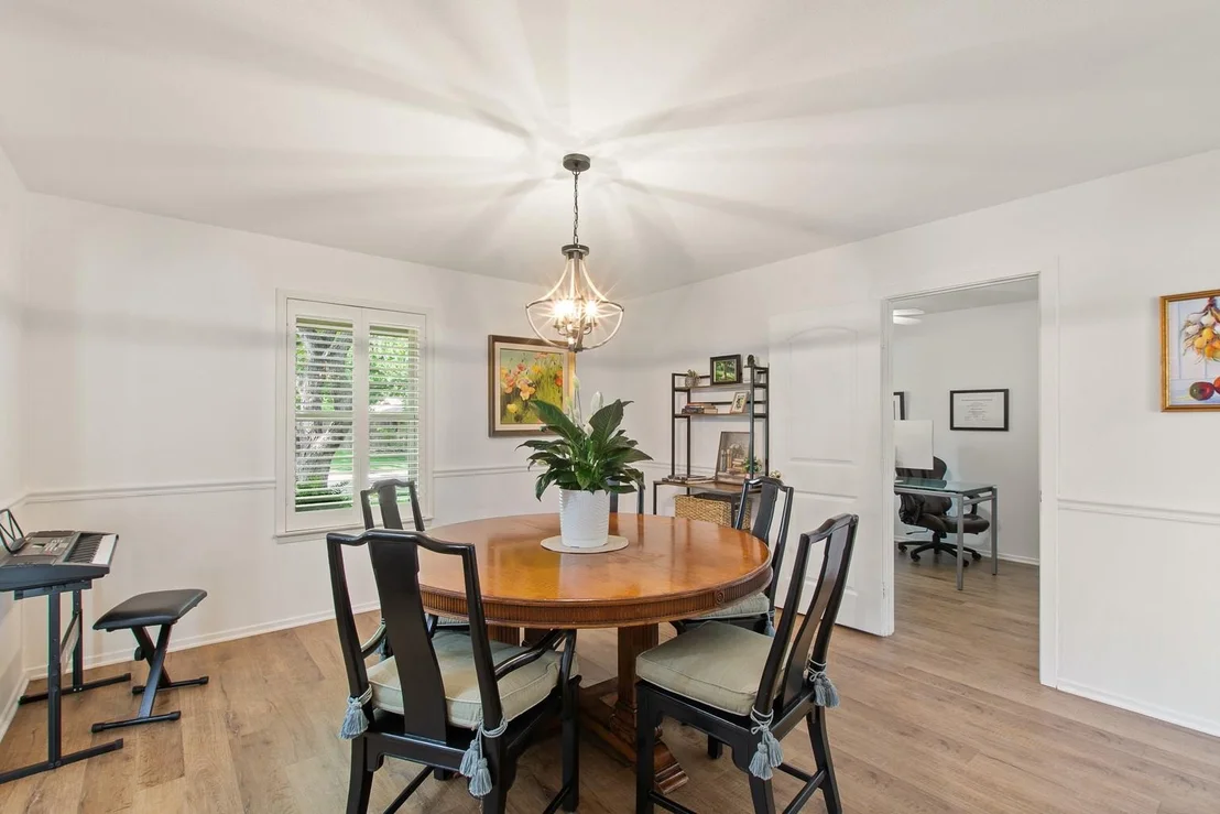 Photo of 803 Firestone Lane