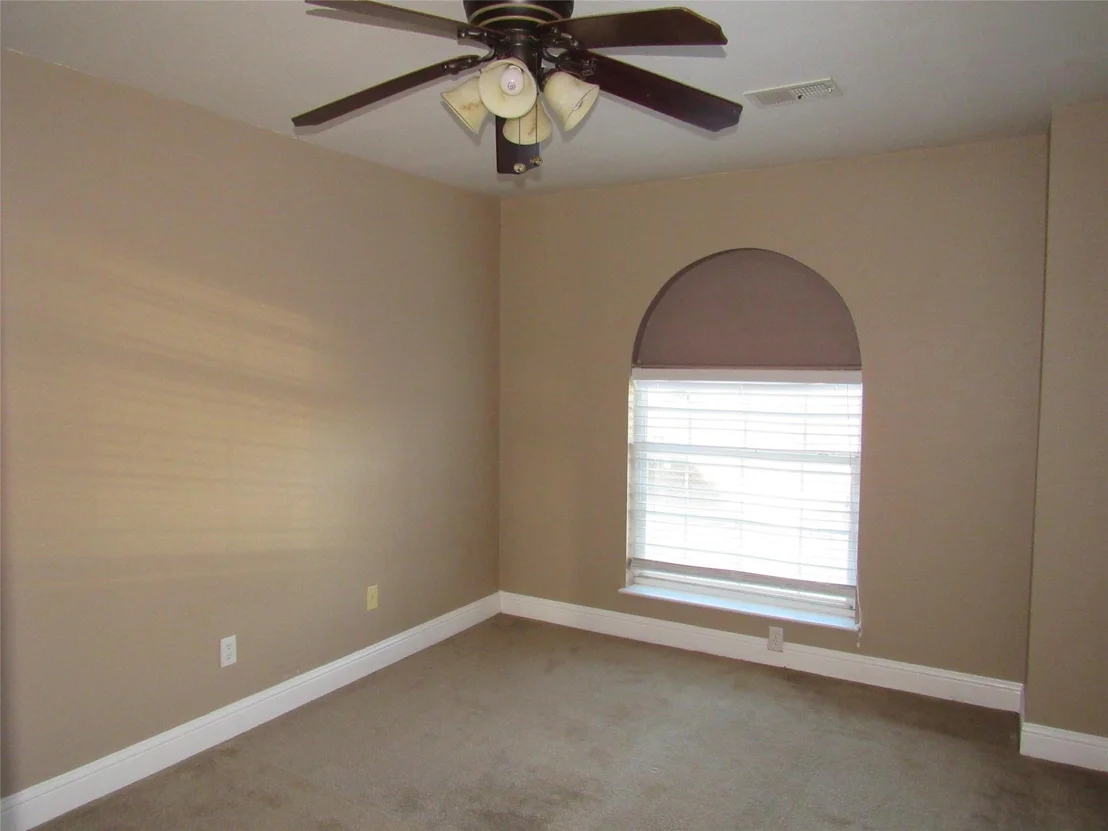 Photo of 39220 Shadow Ridge Drive