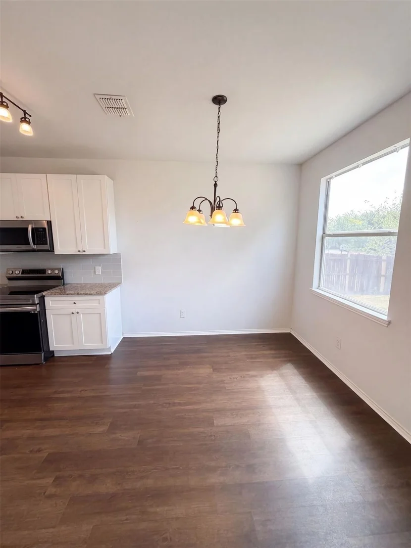 Photo of 2220 Sumac Drive