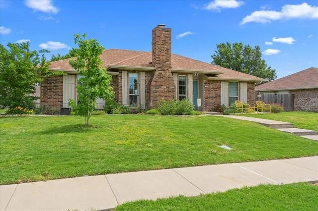 Photo of 328 Pinyon Lane