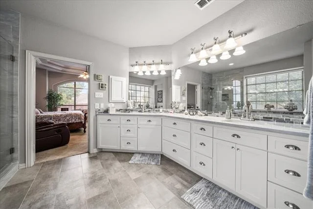 Photo of 1308 Fox Lane