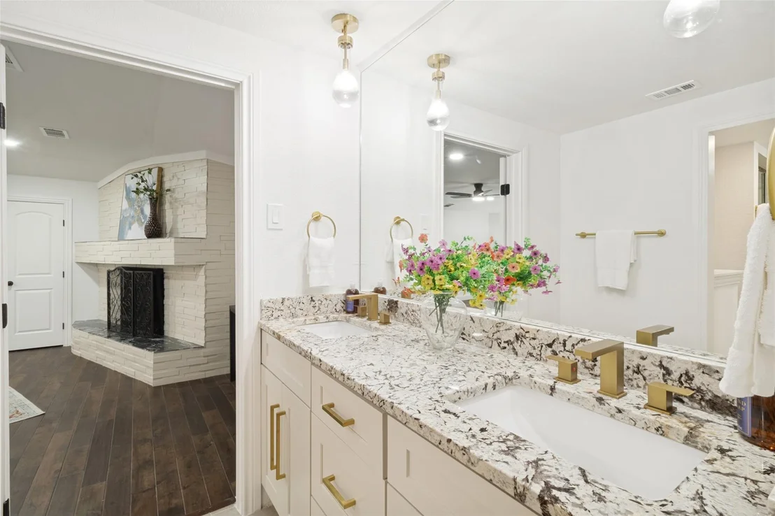 Photo of 9552 Timberleaf Drive