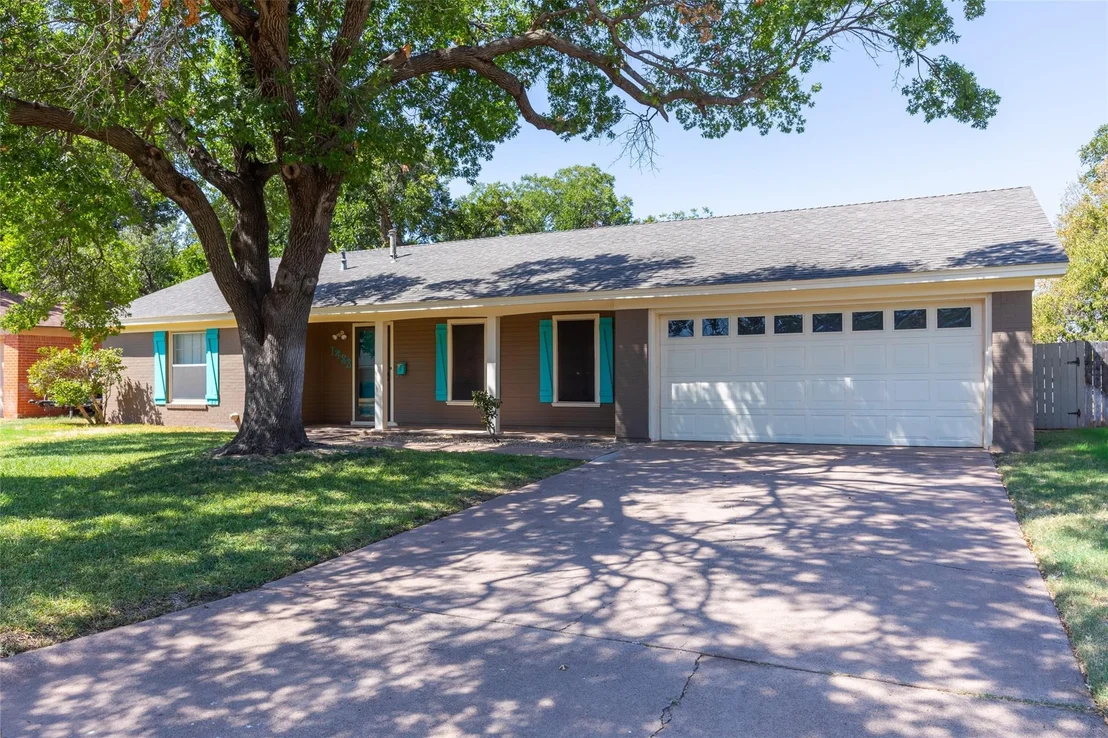Photo of 1482 Minter Lane